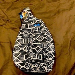 Kavu cross body bag